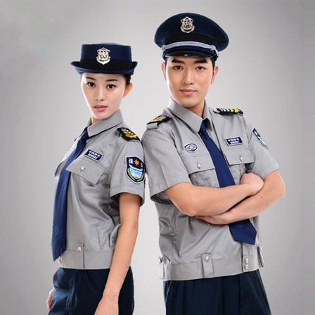 企业定做保安服应该怎么搭配不同的种类和款式